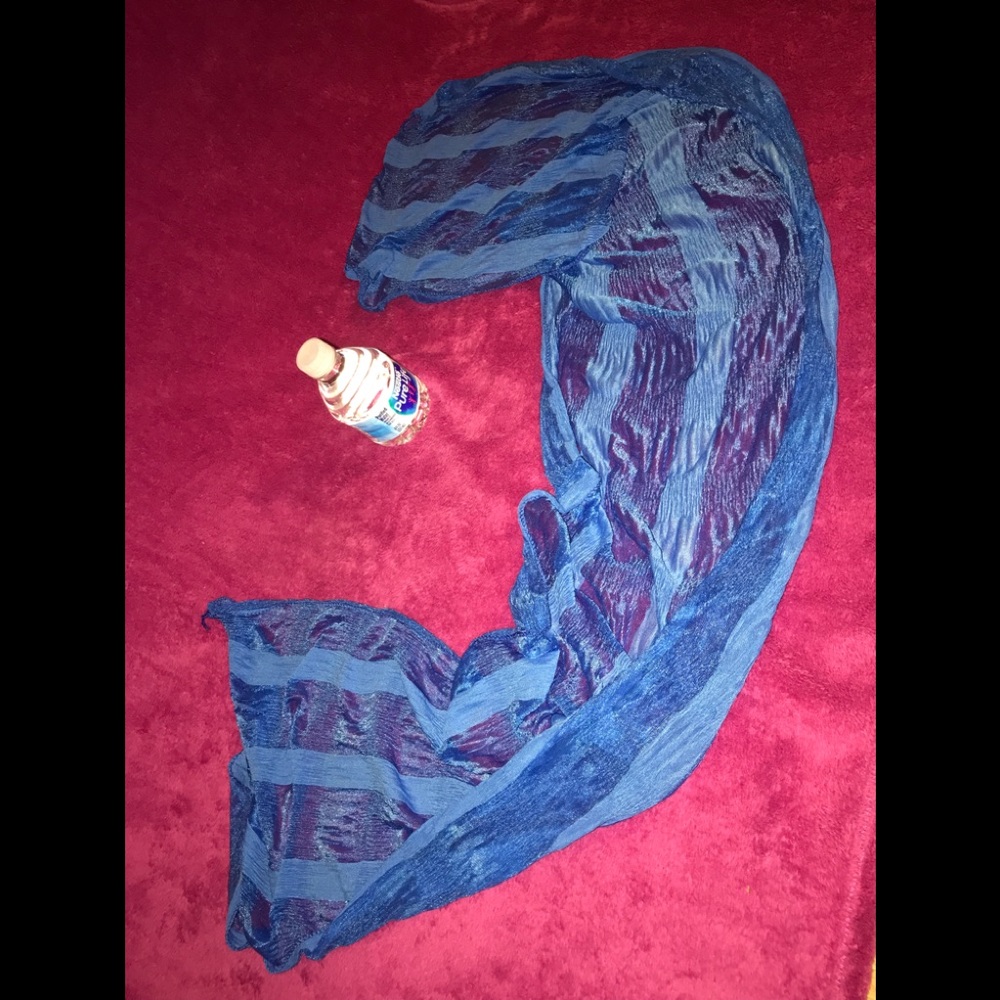 💙 Dark blue scarf 💙